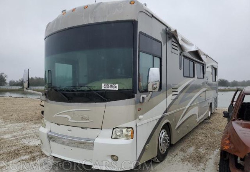 2007 Freightliner XCF Chassis - Image 2