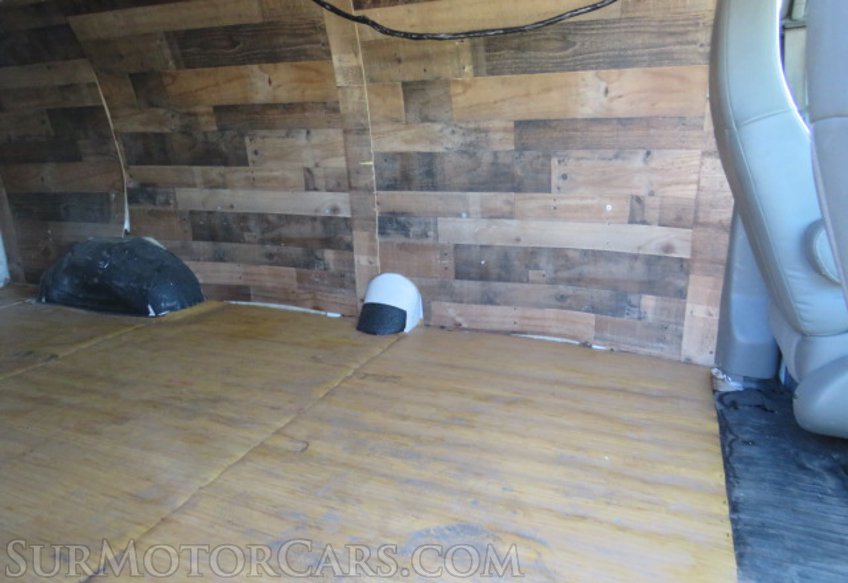 2020 Chevrolet Express Cargo Van - Image 25