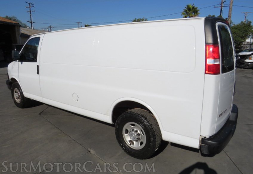 2020 Chevrolet Express Cargo Van - Image 5