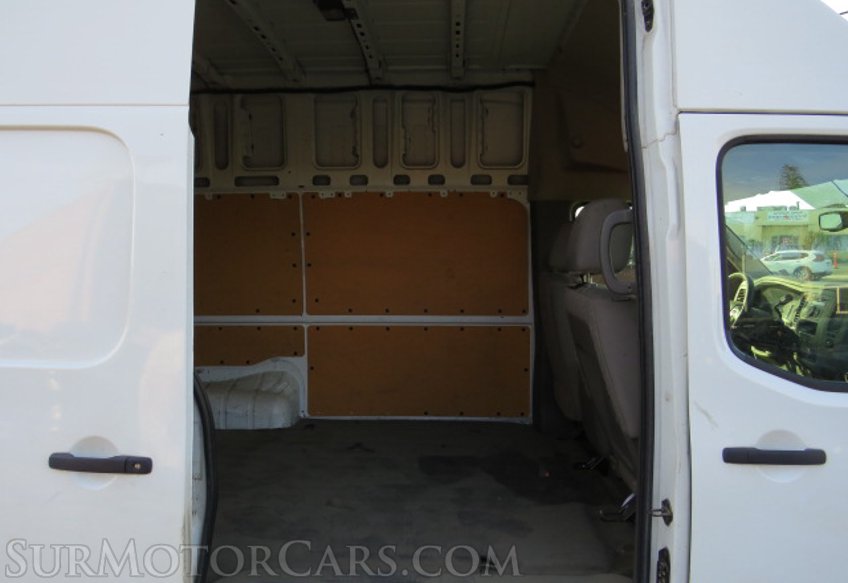 2017 Nissan NV Cargo - Image 23