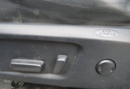 2019 Toyota Tundra 4WD - Image 38