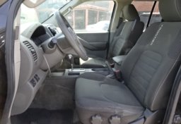 2014 Nissan Frontier - Image 24