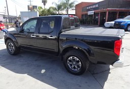 2014 Nissan Frontier - Image 5
