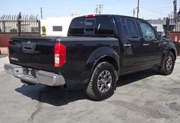 2014 Nissan Frontier - Image 8