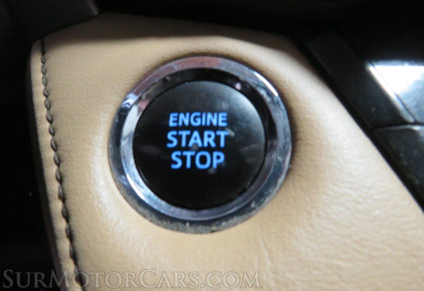 2017 Toyota RAV4 - Image 38