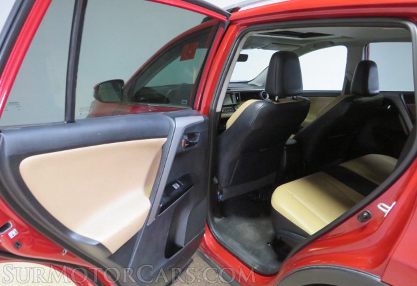 2017 Toyota RAV4 - Image 24