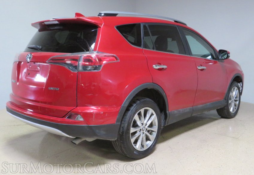 2017 Toyota RAV4 - Image 8