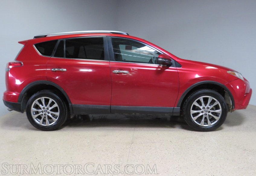 2017 Toyota RAV4 - Image 5