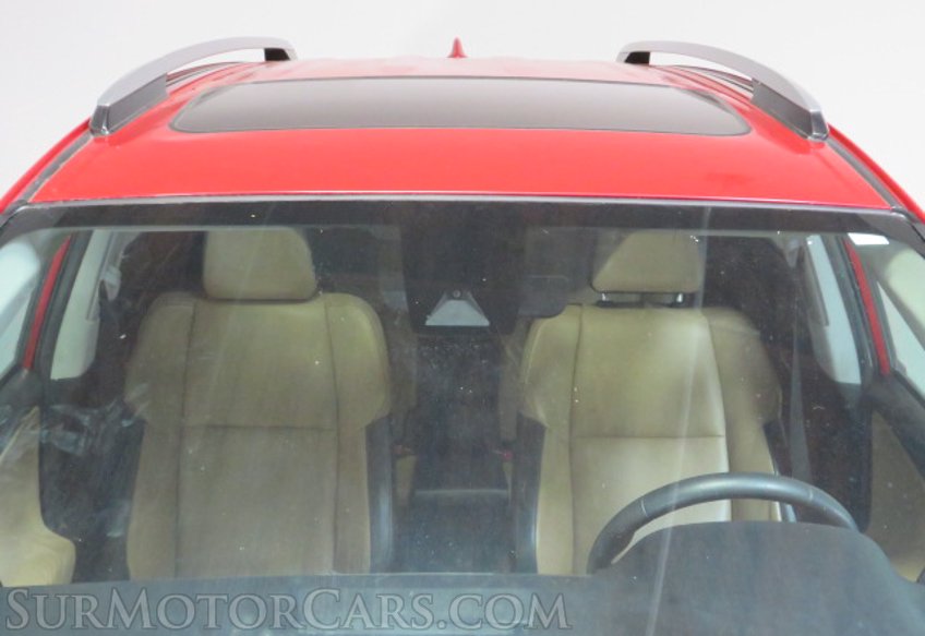 2017 Toyota RAV4 - Image 13