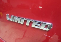 2017 Toyota RAV4 - Image 18