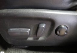 2017 Toyota RAV4 - Image 51