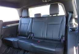 2020 Ford Expedition - Image 31