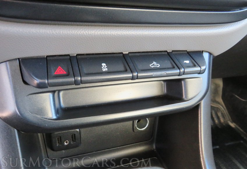 2019 Chevrolet Colorado - Image 35