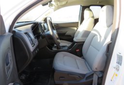 2019 Chevrolet Colorado - Image 25