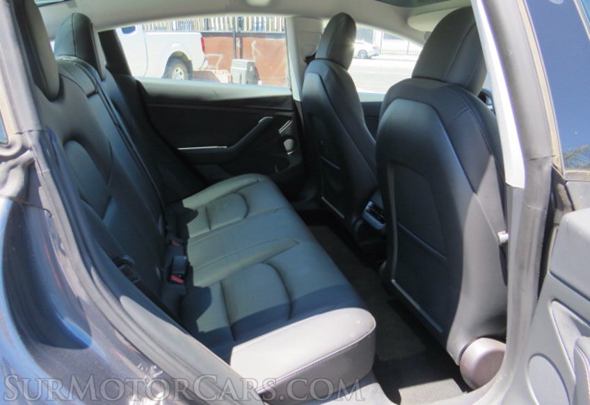 2022 Tesla Model 3 - Image 30