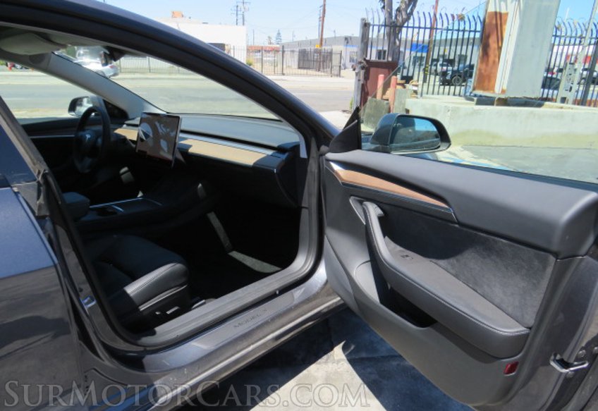 2022 Tesla Model 3 - Image 20