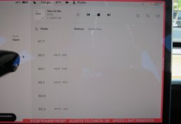 2022 Tesla Model 3 - Image 33