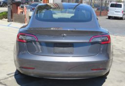 2022 Tesla Model 3 - Image 12