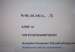 2022 Tesla Model 3 - Image 32