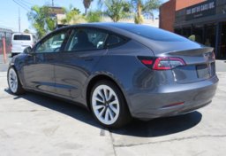 2022 Tesla Model 3 - Image 9