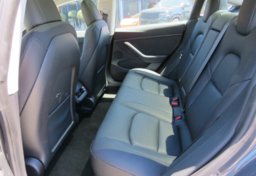 2022 Tesla Model 3 - Image 29