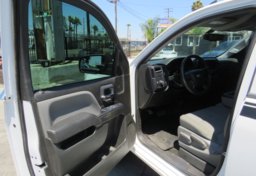 2018 Chevrolet Silverado 1500 - Image 19