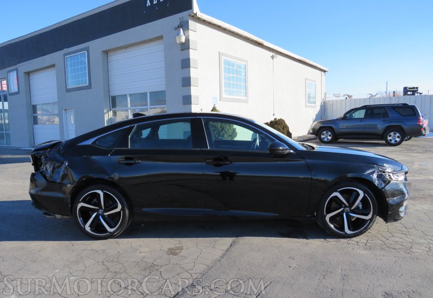 2019 Honda Accord Sedan - Image 12