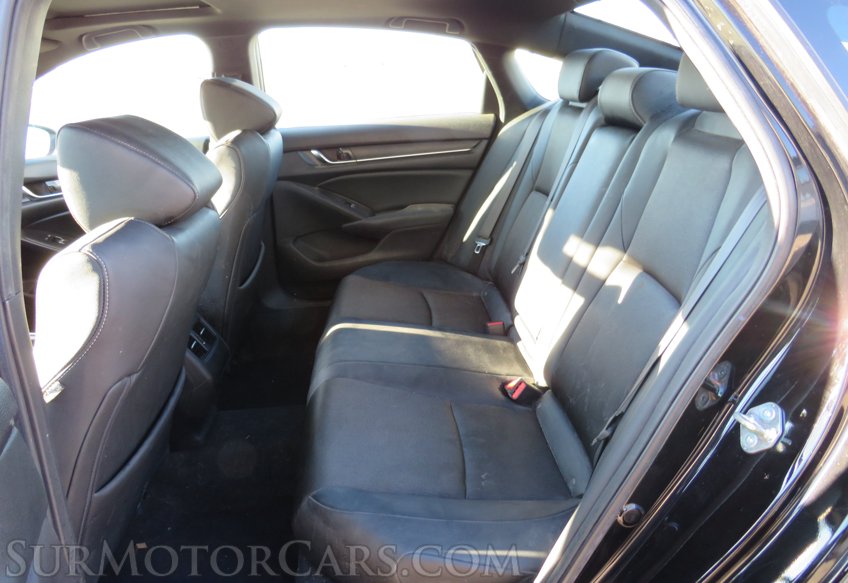 2019 Honda Accord Sedan - Image 31