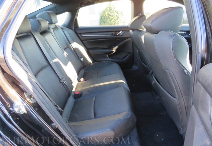 2019 Honda Accord Sedan - Image 29