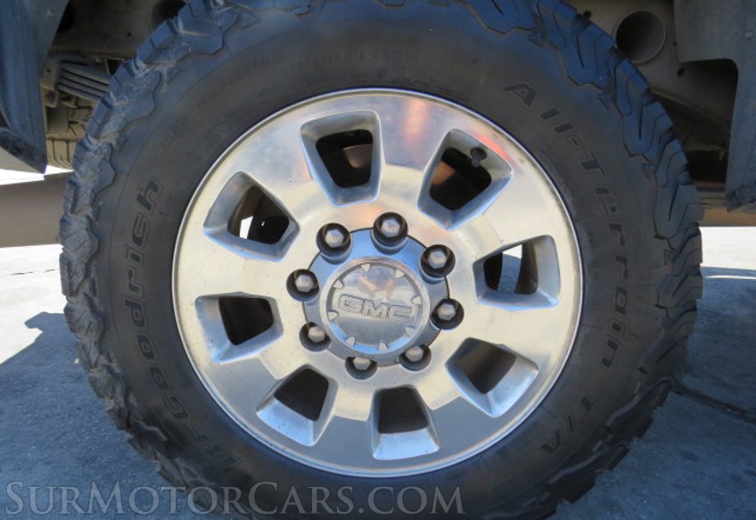 2013 GMC Sierra 2500HD - Image 13