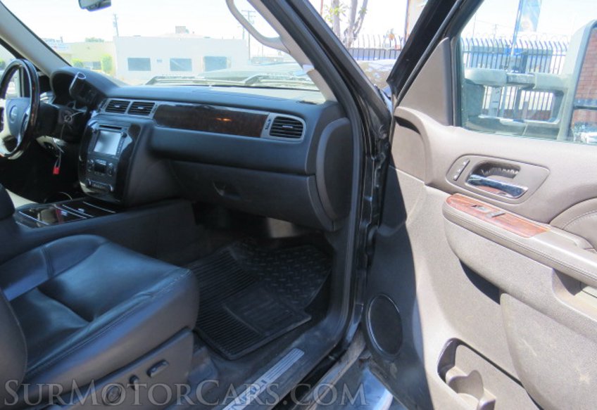 2013 GMC Sierra 2500HD - Image 27