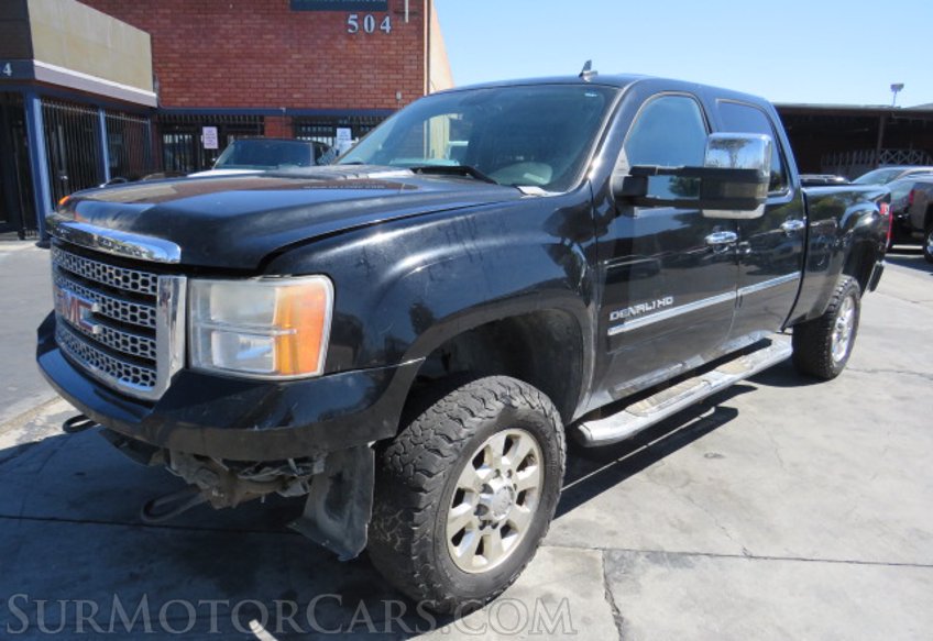 2013 GMC Sierra 2500HD - Image 3