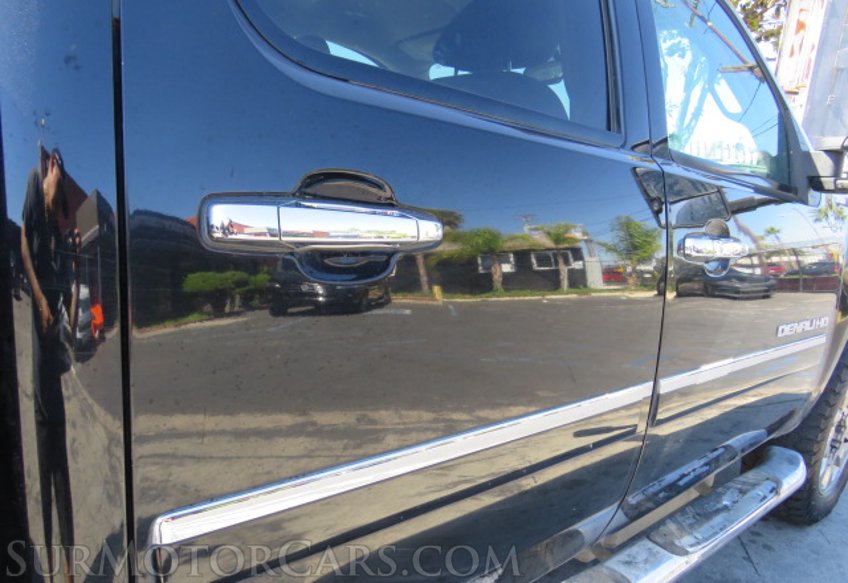 2013 GMC Sierra 2500HD - Image 12