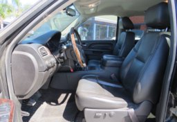 2013 GMC Sierra 2500HD - Image 30