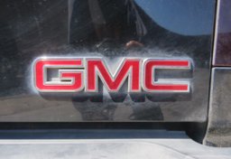 2013 GMC Sierra 2500HD - Image 18