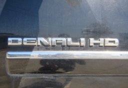 2013 GMC Sierra 2500HD - Image 25