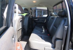 2013 GMC Sierra 2500HD - Image 34