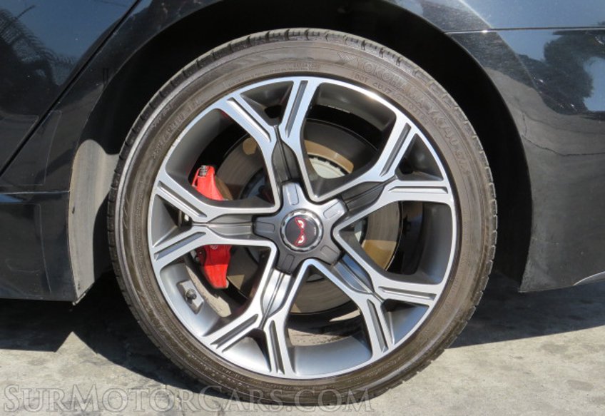 2018 Kia Stinger - Image 20