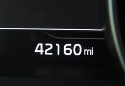 2018 Kia Stinger - Image 38