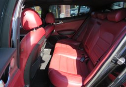 2018 Kia Stinger - Image 30