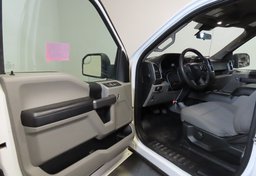 2019 Ford F-150 - Image 24