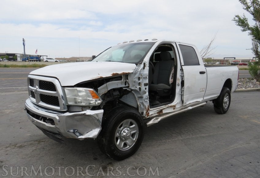 2018 Ram 2500 - Image 4