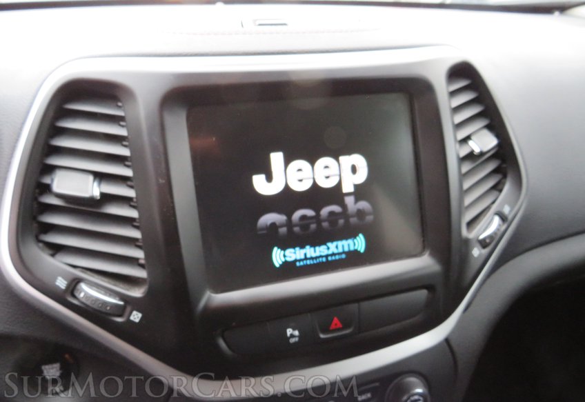 2018 Jeep Cherokee - Image 40