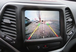 2018 Jeep Cherokee - Image 39