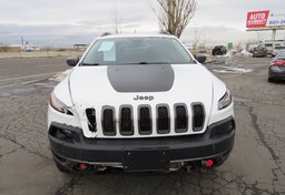2018 Jeep Cherokee - Image 10