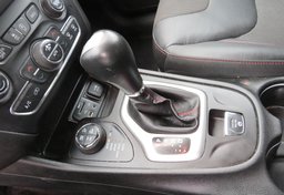 2018 Jeep Cherokee - Image 52