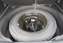 2018 Jeep Cherokee - Image 55