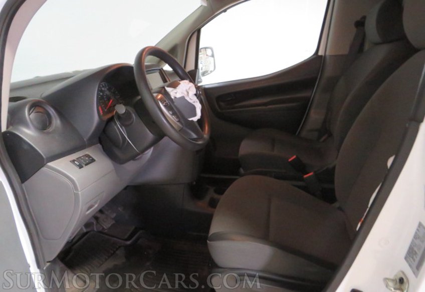 2020 Nissan NV200 - Image 26