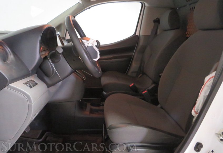 2020 Nissan NV200 - Image 25