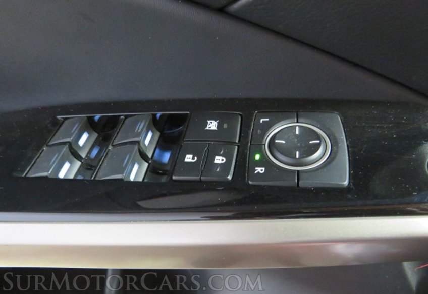 2020 Lexus IS 300 - Image 41